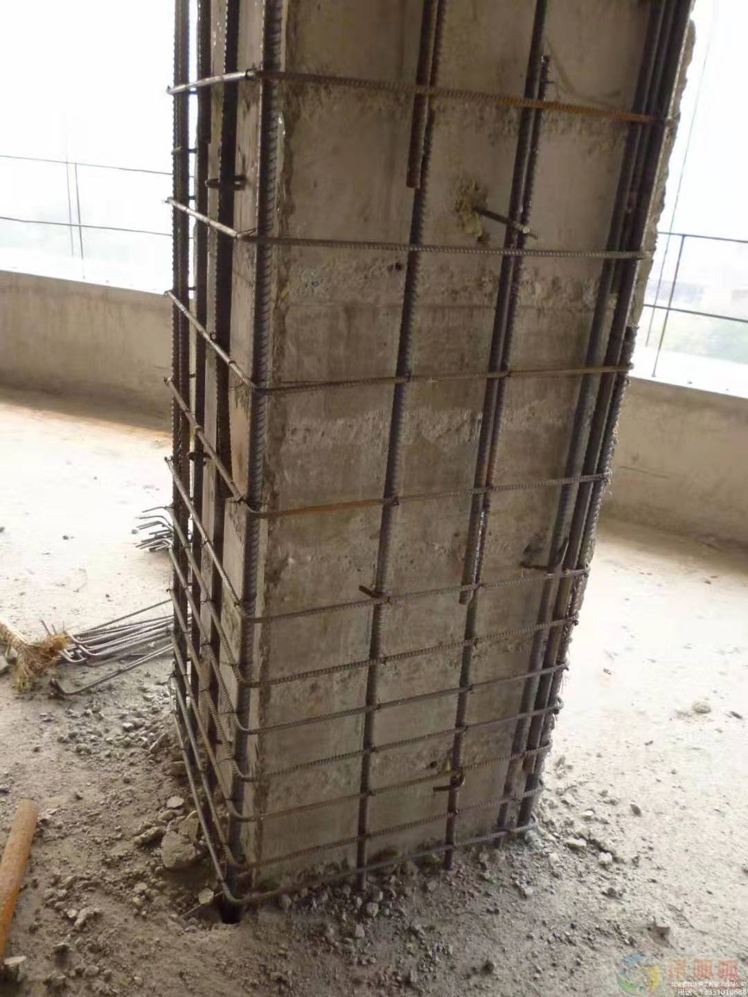 梁柱碳纤维加固工程